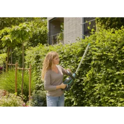 Accu Heggenschaar ComfortCut 50/18V P4A Set - Gardena -Planten Eden Verkoopwinkel accu heggenschaar comfortcut 50 18v p4a set gardena 6 7