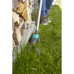 Comfort Grasschaar Op Steel - Draaibaar - Gardena -Planten Eden Verkoopwinkel comfort grasschaar op steel draaibaar gardena 6 4