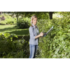 Elektrische Heggenschaar EasyCut 420/45 - Gardena -Planten Eden Verkoopwinkel elektrische heggenschaar easycut 420 45 gardena 5 7